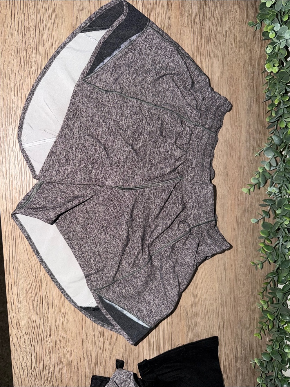 Lululemon Hotty Hot Shorts Heathered Grey